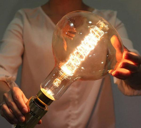 Ampoule Incandescente Vintage type Edison Géante 60W E27