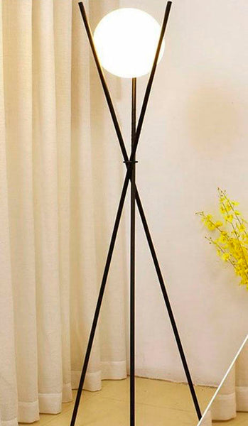 Lampadaire Trépied Moderne avec Globe en Cristal - ALINA