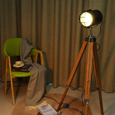 Lampadaire Trépied en Bois