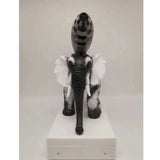 Sculpture de Banksy - Elephant Bomb
