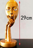 Sculpture de Visage de Femme Incarnant la Beauté Moderne