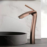Robinet de salle de bain en laiton doré brossé - Mitigeur pour lavabo design moderne et luxe - THORMAZ™