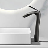 Robinet de salle de bain en laiton doré brossé - Mitigeur pour lavabo design moderne et luxe - THORMAZ™