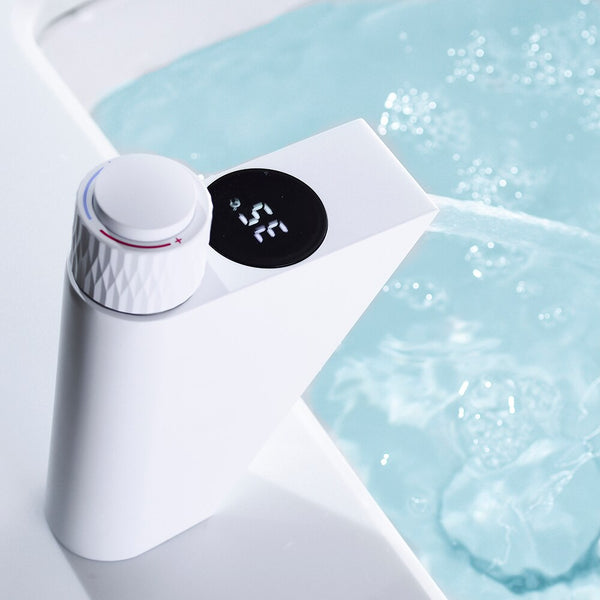 Mitigeur Thermostatique Digital Noir pour salle de bain moderne