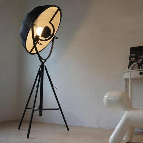 Lámpara de pie semicircular sobre trípode para fotografía