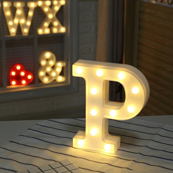 Veilleuse LED Chapiteau Alphabet en Plastique
