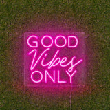 Letrero LED de luz decorativa de neón - Good Vibes Only